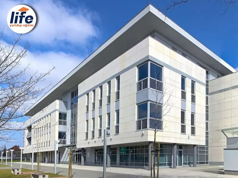 POZNAN TIP ÜNİVERSİTESİ