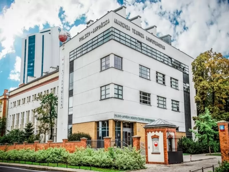 POLİSH JAPANESE ACADEMY OF INFORMATION TECHNOLOGY - POLONYA JAPON BİLGİ TEKNOLOJİLERİ ÜNİVERSİTESİ